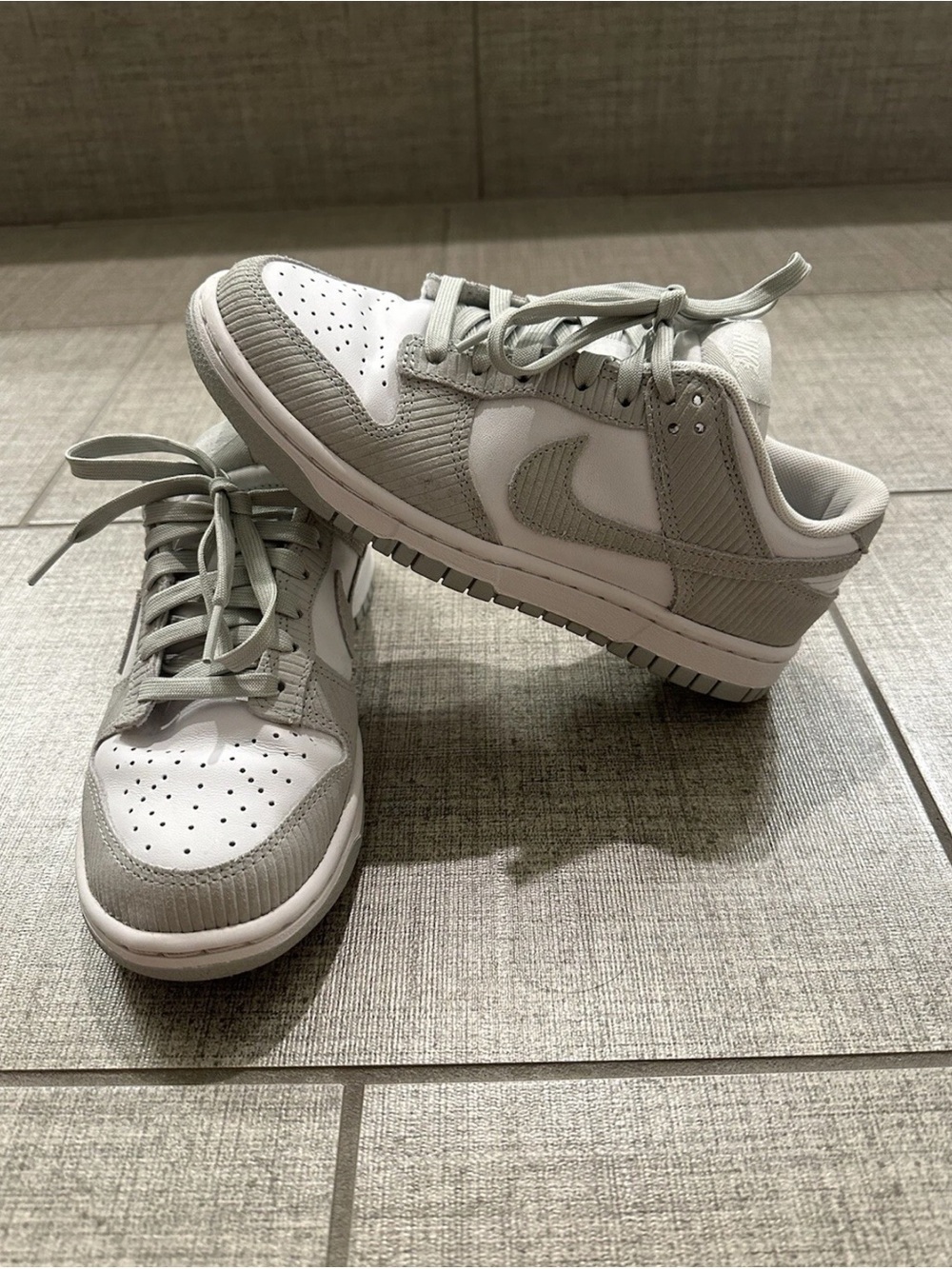 Nike Dunk Low Light Silver Corduroy Women’s Size 7